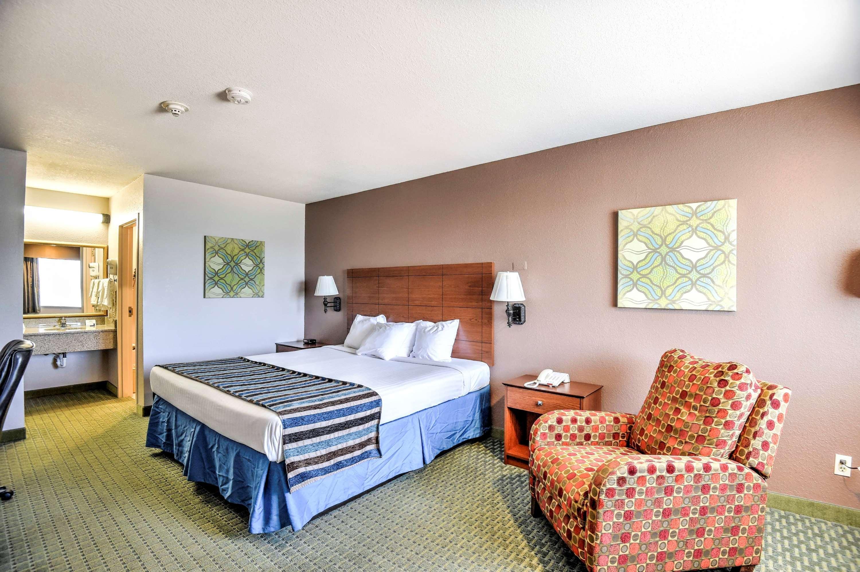 Best Western Ottawa Inn Exterior photo